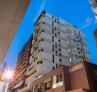 District South Yarra Apartments - Holiday Adelaide