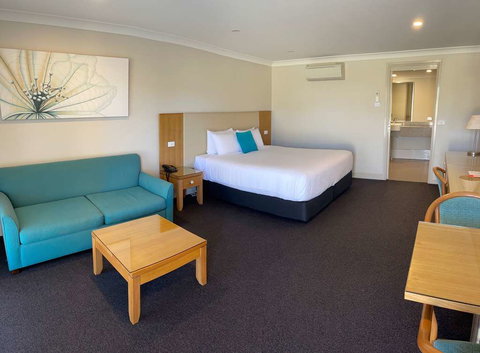 Bathurst Heritage Motor Inn - Holiday Adelaide 0