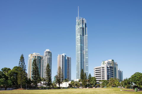 Q1 Resort & Spa - Holiday Adelaide 0