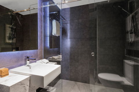 Gambaro Hotel - Holiday Adelaide 2