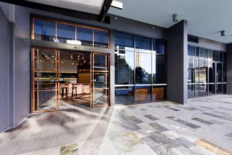 Alpha Mosaic Hotel - Holiday Adelaide 1