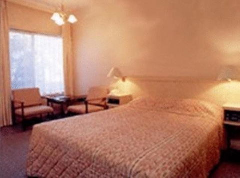 Clayton Monash Motor Inn - Holiday Adelaide 0