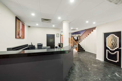 Comfort Inn Dandenong - Holiday Adelaide 2