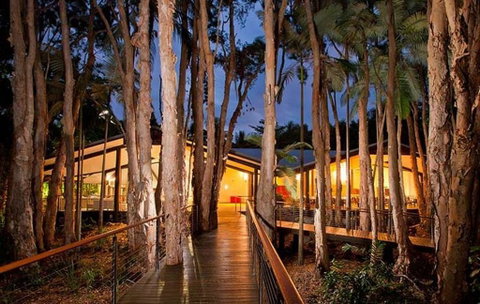 Kewarra Beach Resort & Spa - Holiday Adelaide 0