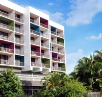 Cairns Plaza Hotel - Holiday Adelaide