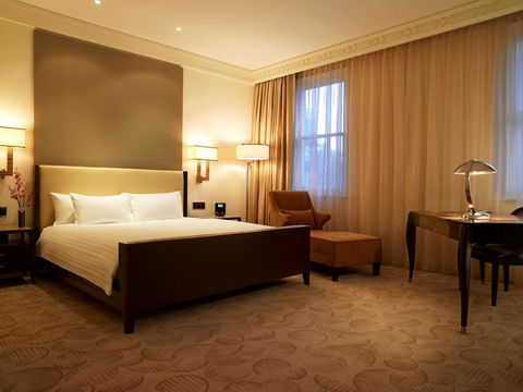Hyatt Hotel Canberra - A Park Hyatt Hotel - Holiday Adelaide 4