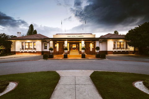 Hyatt Hotel Canberra - A Park Hyatt Hotel - Holiday Adelaide 11