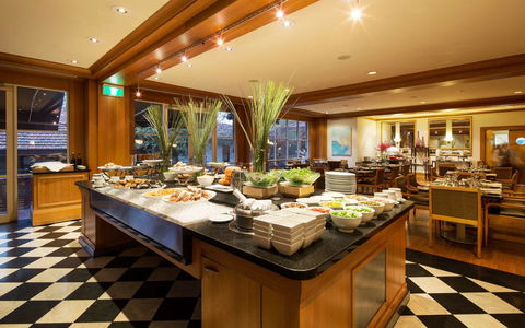 Hyatt Hotel Canberra - A Park Hyatt Hotel - Holiday Adelaide 17