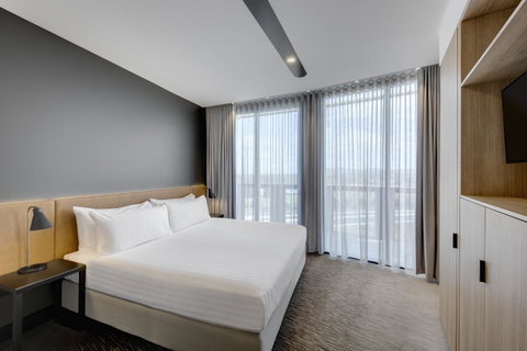 Vibe Hotel Canberra - Holiday Adelaide 42