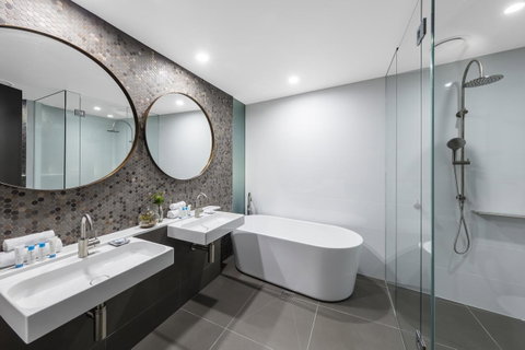 Vibe Hotel Canberra - Holiday Adelaide 5