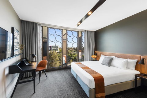 Vibe Hotel Canberra - Holiday Adelaide 2