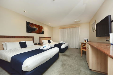 Ibis Styles Canberra - Holiday Adelaide 37