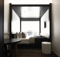 Little National Hotel - Holiday Adelaide