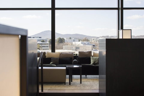 Little National Hotel Canberra - Holiday Adelaide 11