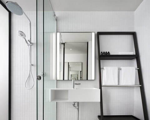 Little National Hotel Canberra - Holiday Adelaide 5