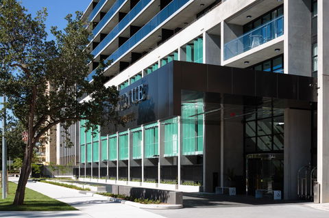 Avenue Hotel Canberra - Holiday Adelaide 6