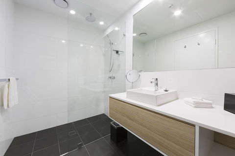 Avenue Hotel Canberra - Holiday Adelaide 29