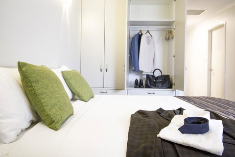Abode Narrabundah - Holiday Adelaide 12