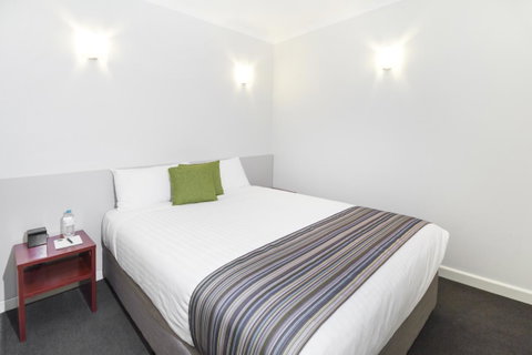 Abode Narrabundah - Holiday Adelaide 5