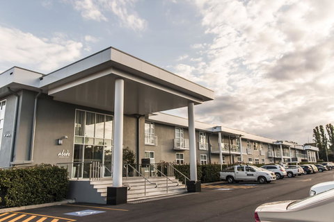 Abode Narrabundah - Holiday Adelaide 0