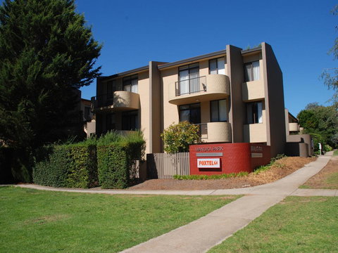 Manuka Park Serviced Apartments - Holiday Adelaide 2