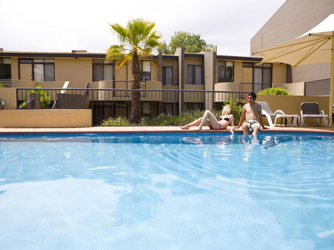 Manuka Park Serviced Apartments - Holiday Adelaide 9