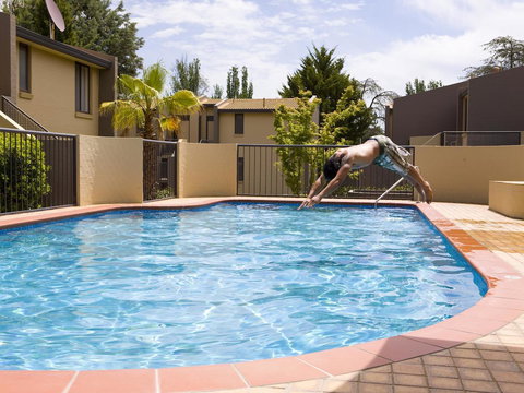 Manuka Park Serviced Apartments - Holiday Adelaide 16