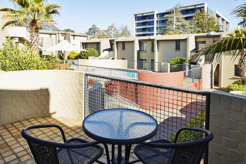Manuka Park Serviced Apartments - Holiday Adelaide 3