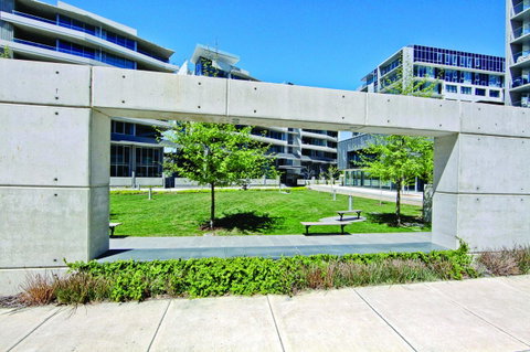 Realm Park 39 Barton ACT - Holiday Adelaide 25