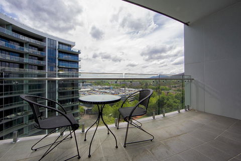 Manhattan 303 Canberra City ACT - Holiday Adelaide 17