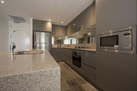 Manhattan 303 Canberra City ACT - Holiday Adelaide 37