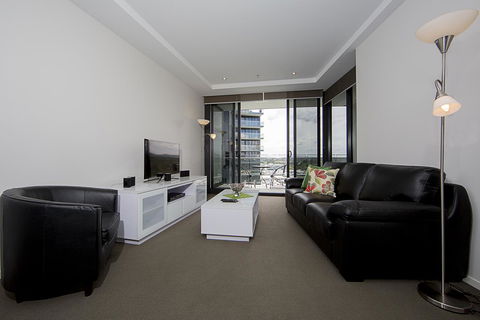 Manhattan 303 Canberra City ACT - Holiday Adelaide 19