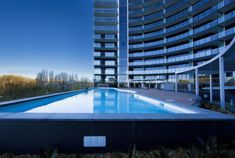 Manhattan 303 Canberra City ACT - Holiday Adelaide 3