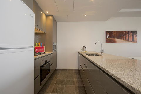 Manhattan 303 Canberra City ACT - Holiday Adelaide 13
