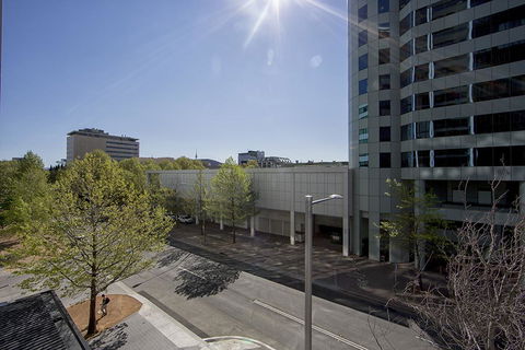 Manhattan 303 Canberra City ACT - Holiday Adelaide 36