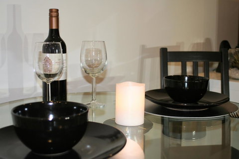 Modern Executive Apt@Barton*1BR*WiFi*Gym*Secure Parking*Canberra - Holiday Adelaide 11