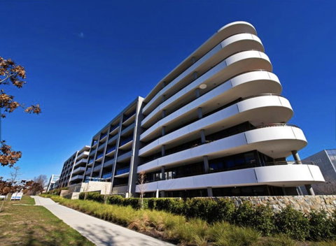 Modern Executive Apt@Barton*1BR*WiFi*Gym*Secure Parking*Canberra - Holiday Adelaide 23