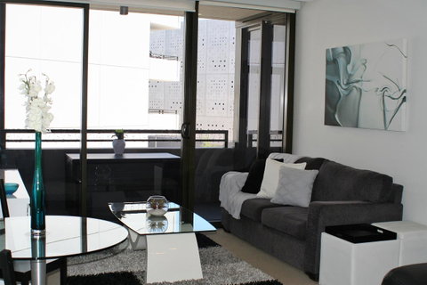 Modern Executive Apt@Barton*1BR*WiFi*Gym*Secure Parking*Canberra - Holiday Adelaide 0