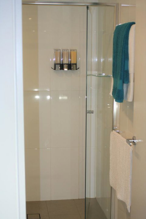 Modern Executive Apt@Barton*1BR*WiFi*Gym*Secure Parking*Canberra - Holiday Adelaide 15