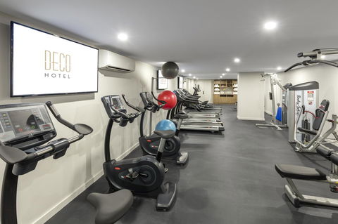 Deco Hotel Canberra - Holiday Adelaide 5