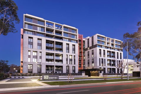 Deco Hotel Canberra - Holiday Adelaide 0