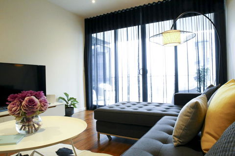Kui Manhattan 2 - Holiday Adelaide 7