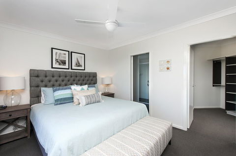 Mollymook Beachfront Penthouse 9 - Holiday Adelaide 11