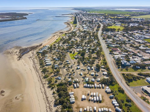Port Broughton Tourist Park - Holiday Adelaide 0