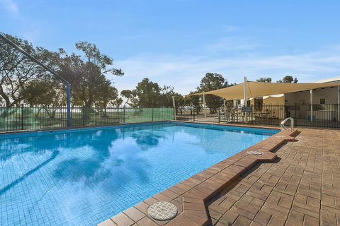 Port Broughton Tourist Park - Holiday Adelaide 2