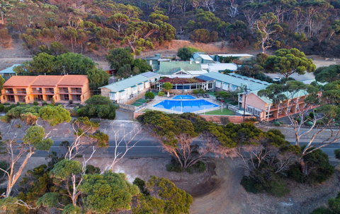 Mercure Kangaroo Island Lodge - Holiday Adelaide 2