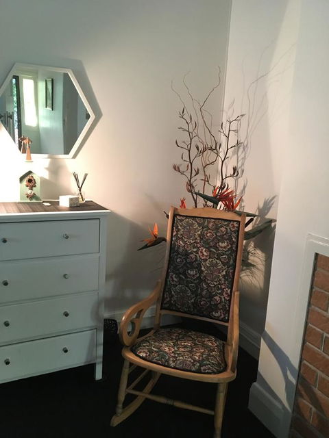 Cowan Street Bungalow - Holiday Adelaide 2