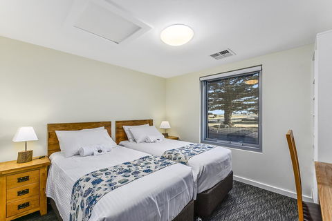 Bonnies Of Beachport - Holiday Adelaide 16