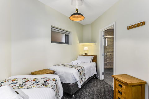 Bonnies Of Beachport - Holiday Adelaide 6