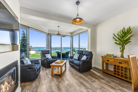Bonnies Of Beachport - Holiday Adelaide 1